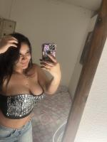 641809711: Chica busca chico en Barcelona