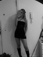 671321493: Chica busca chico en Málaga