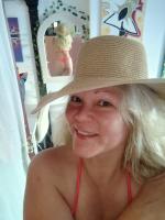 673044818: Chica busca chico en Málaga