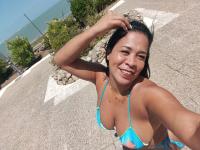 643699950: Chica busca chico en Sevilla