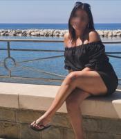 631366961: Chica busca chico en Sevilla