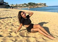 613768958: Chica busca chico en Barcelona