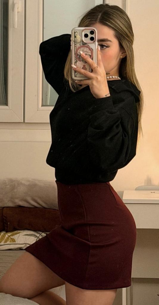 678710115: Chica busca chico en Málaga