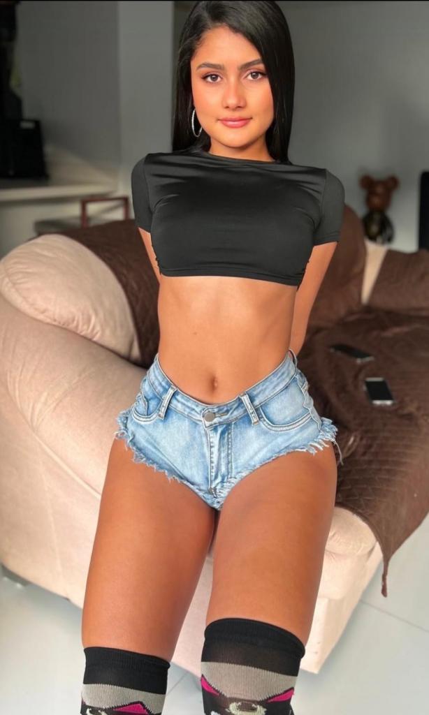 682801586: Chica busca chico en Pontevedra