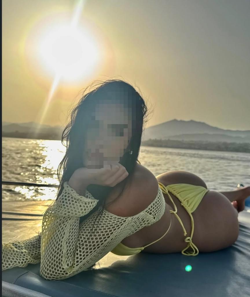 Chica busca chico en Tenerife: 