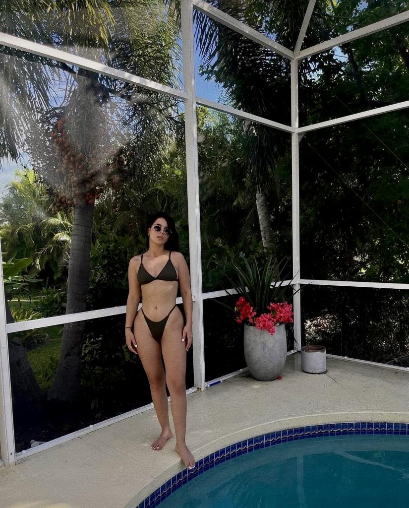 666469313: Chica busca chico en Las Palmas