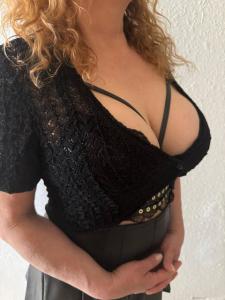 643294002: Chica busca chico en Huesca