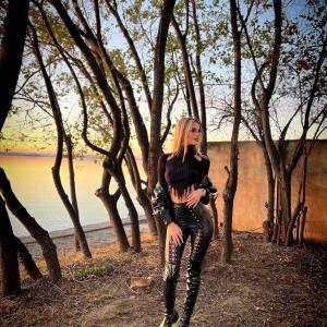 Chica busca chico en Alicante: 