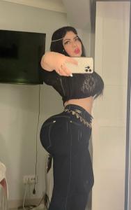 663470124: Chica busca chico en Lugo