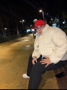 Chico busca chica en Lugo: 