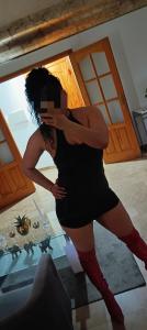 Chica busca chico en Granada: 