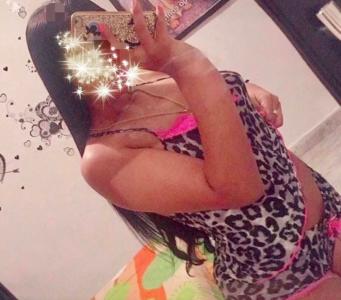 722229071: Chica busca chico en Cantabria