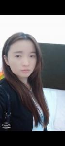 688141884: Chica busca chico en Barcelona