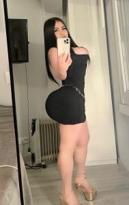 663470124: Chica busca chico en Orense