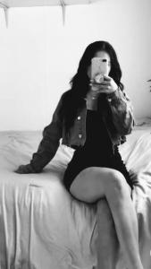 Chica busca chico en Cádiz: 