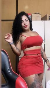 Chica busca chico en Granada: Chica busca chico