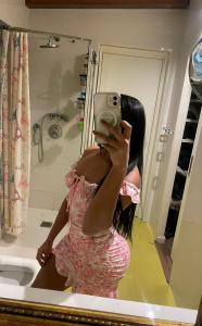 613298276: Chica busca chico en Valencia