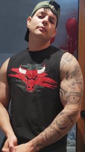 643810895: Chico busca chica en Valencia