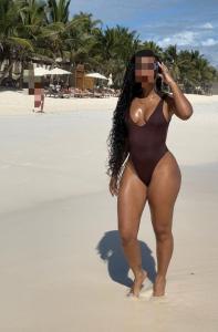 Chica busca chico en Barcelona: 