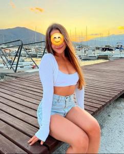 Chica busca chico en Almería: 