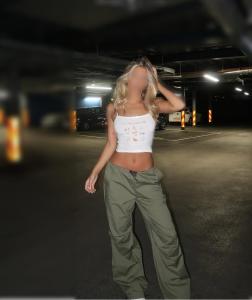 637939518: Chica busca chico en Málaga