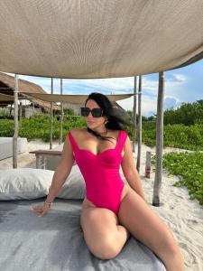Chica busca chico en Tenerife: 