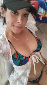 Chica busca chico en Granada: 