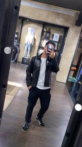 Chica busca chico en Barcelona: 