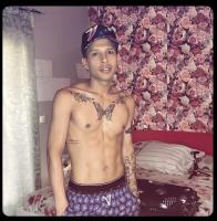 664403802: Chico busca chica en Valencia