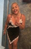 613788924: Chica busca chico en La Coruña