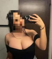 617448244: Chica busca chico en Orense