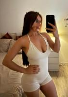 617518033: Chica busca chico en La Coruña