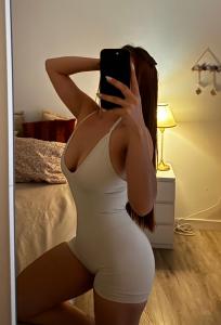 Chica busca chico en La Coruña: 