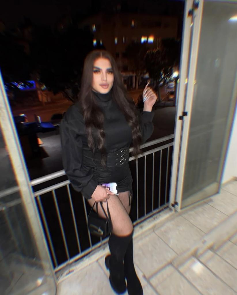 663780318: Transexual en Murcia