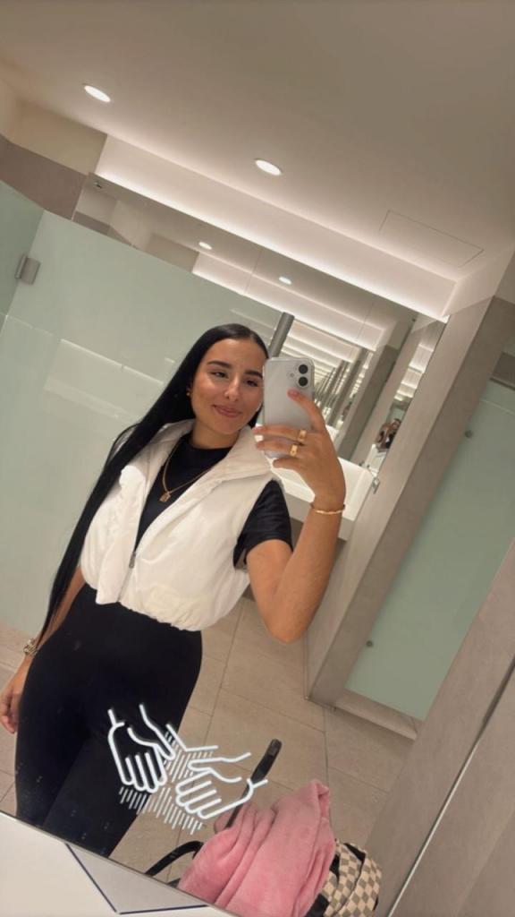 641731255: Chica busca chico en Barcelona