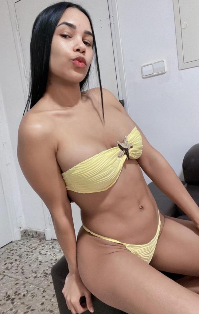 689440311: Chica busca chico en Cáceres