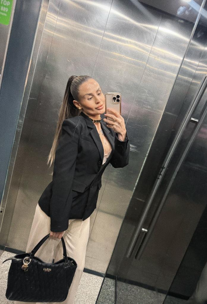 613604041: Chica busca chico en Alicante