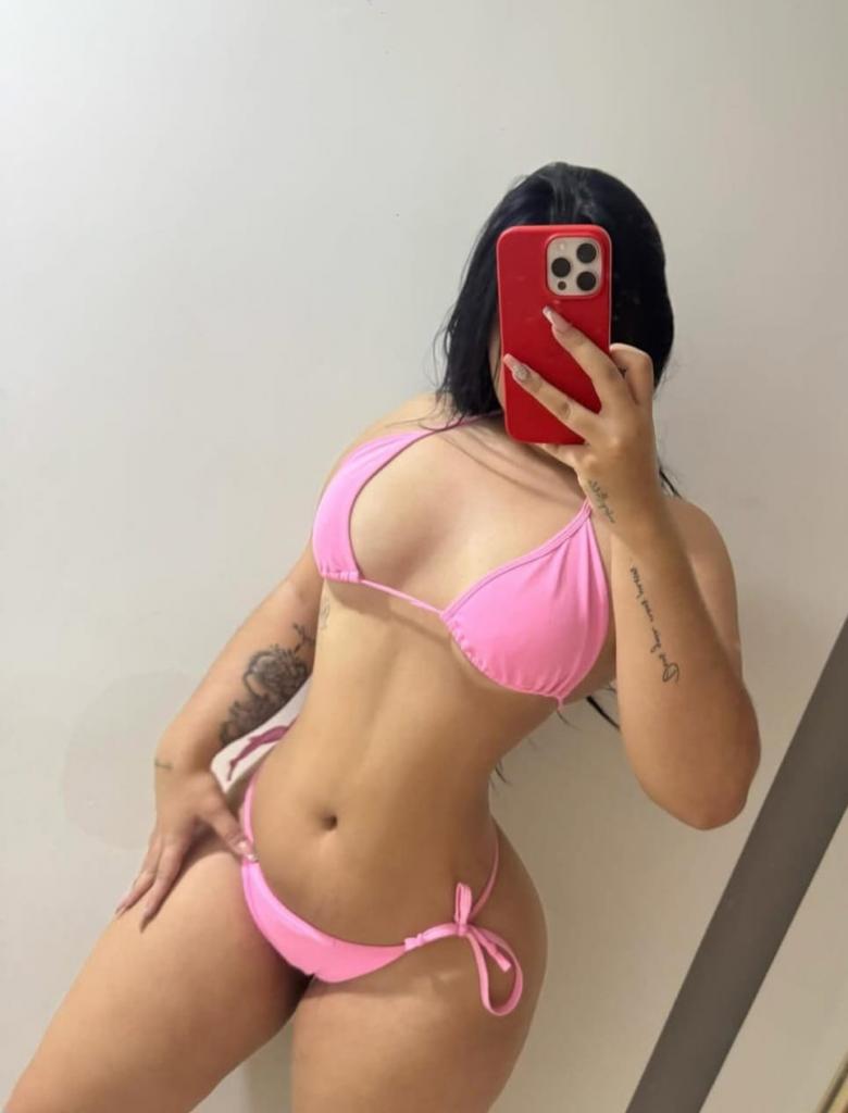 647308108: Chica busca chico en Tenerife