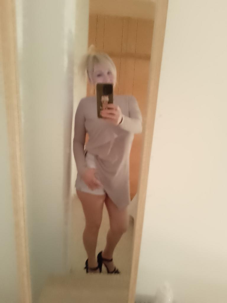 624686977: Chica busca chico en Alicante