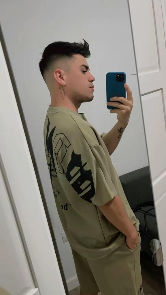 667692120: Chico busca chica en Málaga