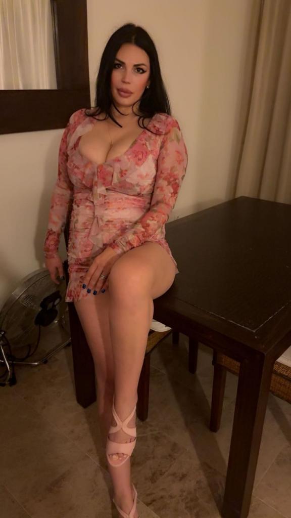 607719974: Chica busca chico en Alicante