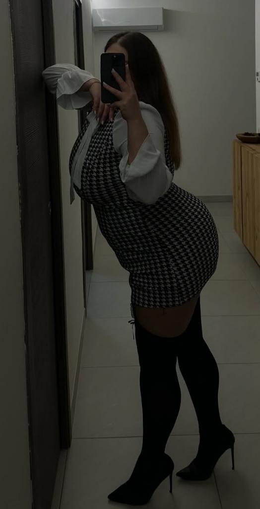 Chica busca chico en Melilla: 