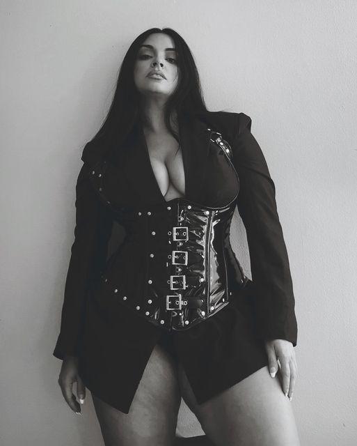 Chica busca chico en Lugo: 