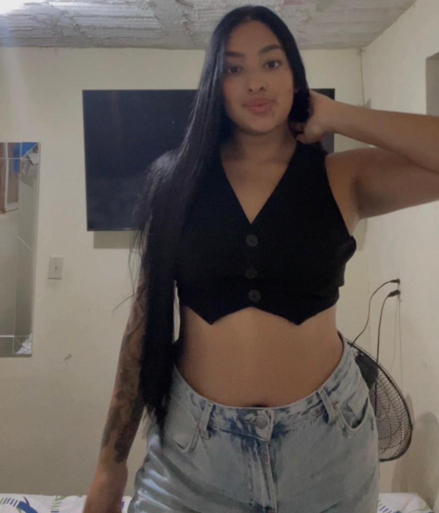 643234685: Chica busca chico en Zaragoza