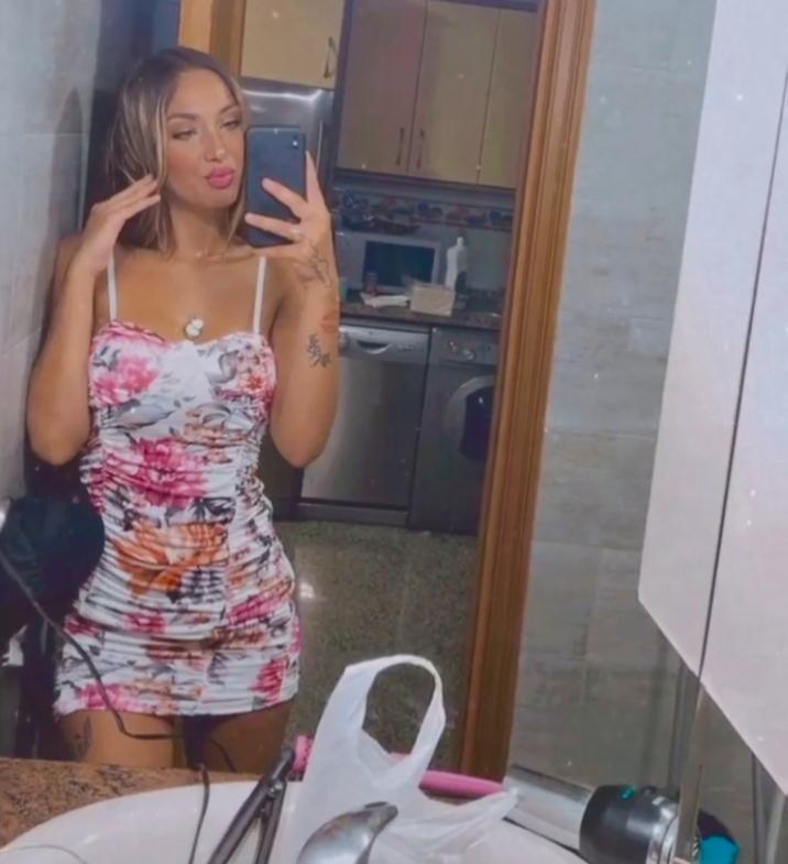 Chica busca chico en Almería: 