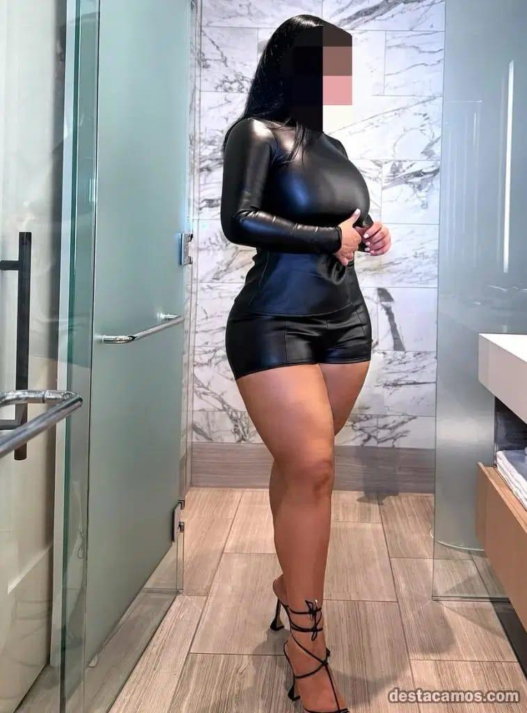 Chica busca chico en Cádiz: 