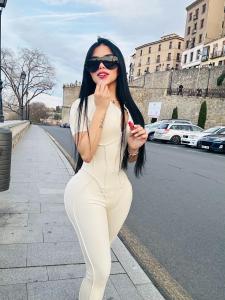 632047408: Chica busca chico en Asturias