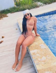 645700698: Chica busca chico en Granada