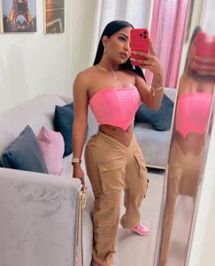 645700698: Chica busca chico en Granada