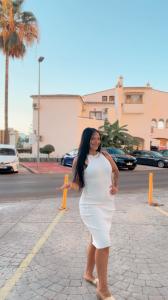 632942224: Chica busca chico en Málaga